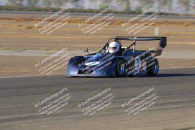 media/Oct-29-2022-CalClub SCCA (Sat) [[e05833b2e9]]/Around the Pits/